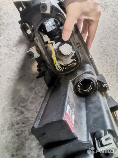 Mazda 6 gg правая фара ксенон до 05г