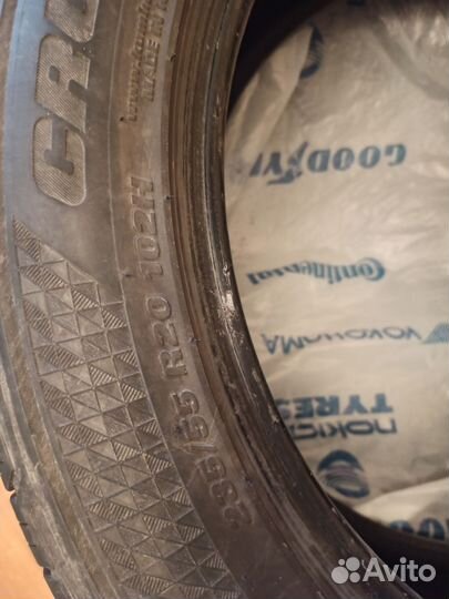 Kumho Crugen HP71 235/55 R20