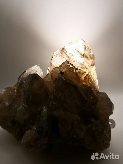 Друза дымчатого кварца, Актас, Казахстан