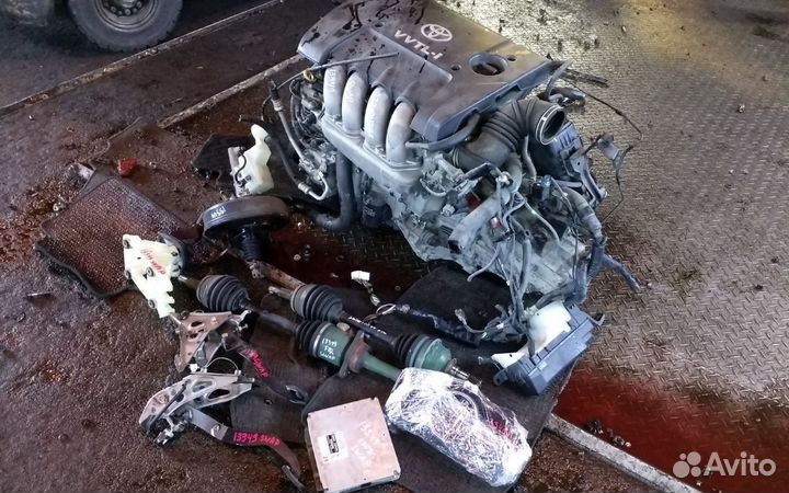 Двигатель Toyota Corolla бензин 1,8 л 2ZZ-GE