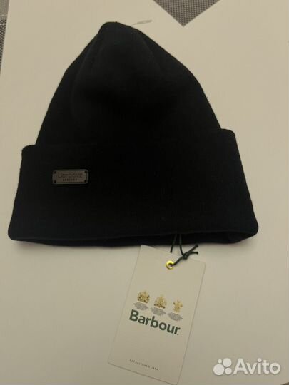 Новая шапка Barbour
