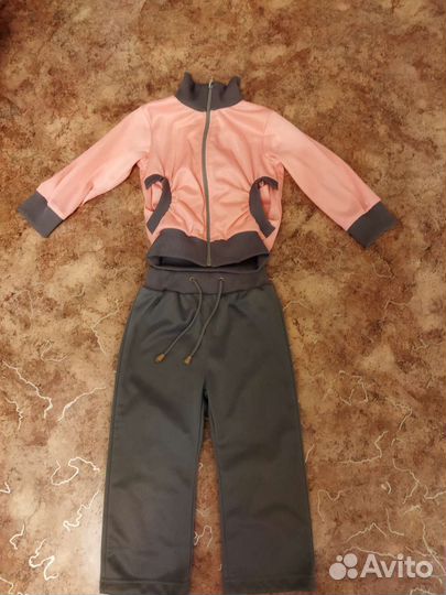 Спортивный костюм для девочки на 1-2 года