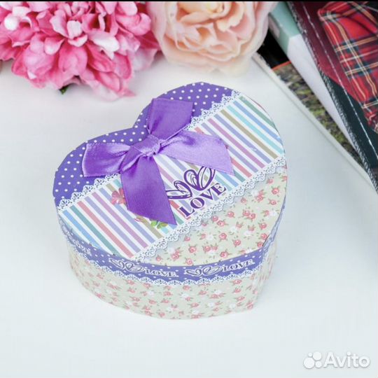 Подарочные коробки новые