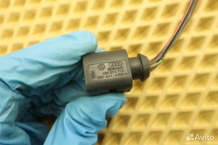 Разъем VAG 4B0973712