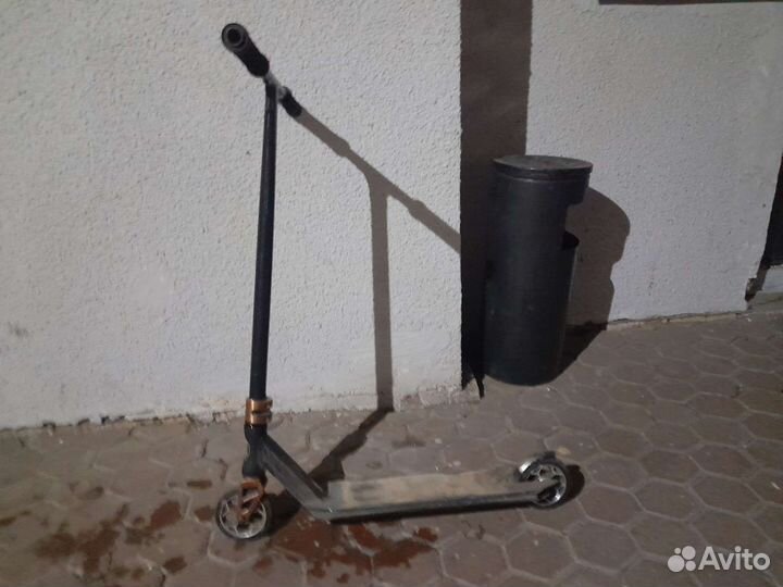 Трюковой самокат