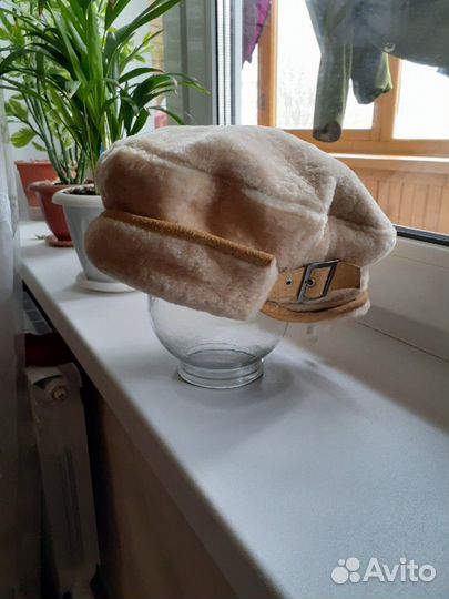 Берет из цигейки