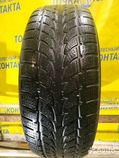 Nokian Tyres WR 235/65 R17