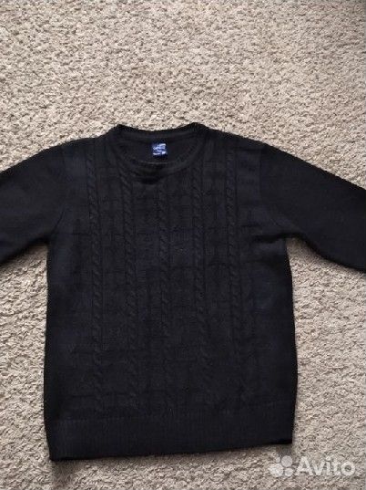Свитер