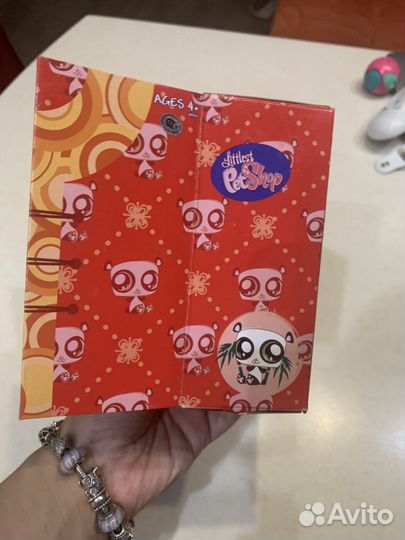 Littlest Pet Shop набор с пандами