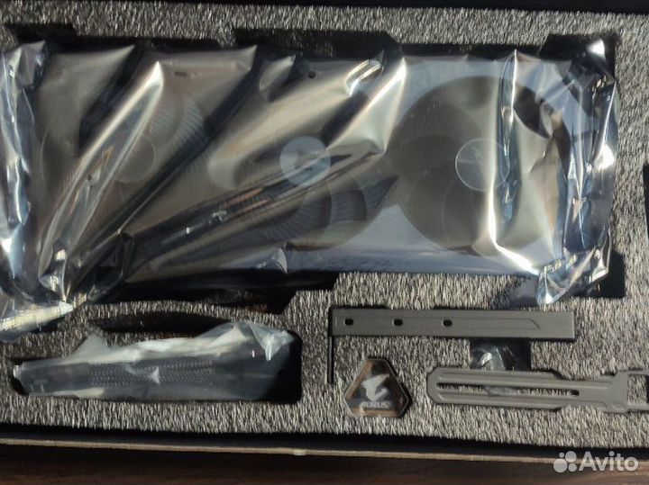 Видеокарта Gigabyte GeForce RTX 4070 Ti aorus mast