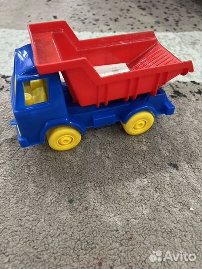 Игрушки для мальчика