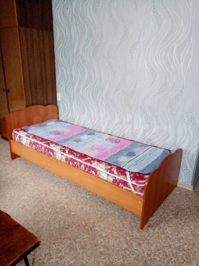 Комната 16 м² в 5-к., 2/2 эт.