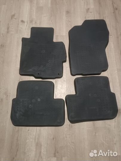 Резиновые коврики, ориг. Лансер 10