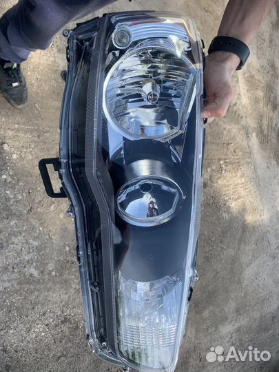 Правая фара Depo Mitsubishi lanser x