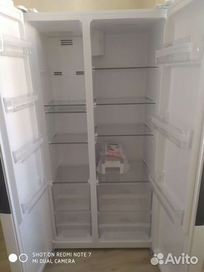 Холодильник новый