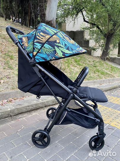 Новая коляска Peg Perego Selfie Jaguars