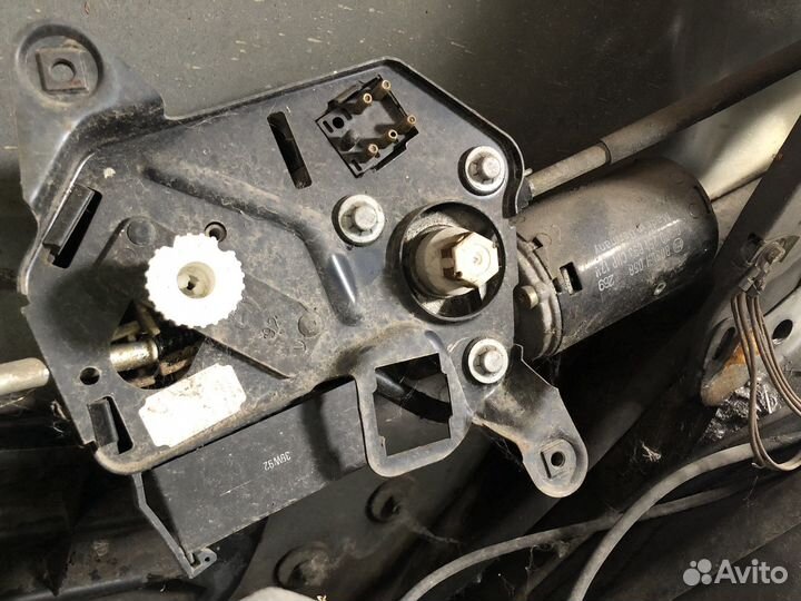 Мерседес w124 E моторчик люка