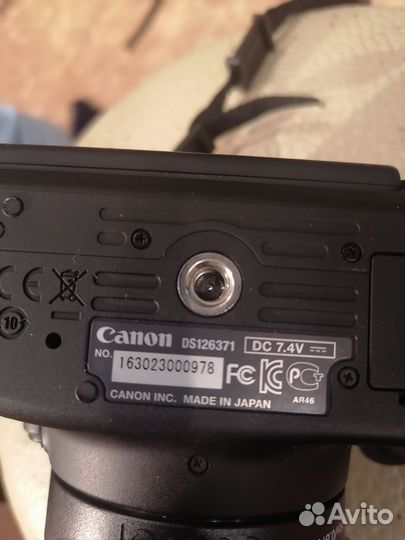 Зеркальный фотоаппарат canon 650d