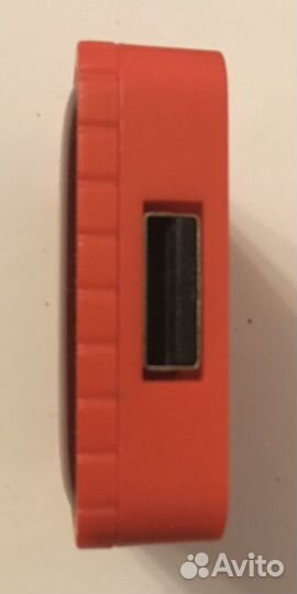 USB флэшка на 8 Gb, оригинальной конструкции, разд