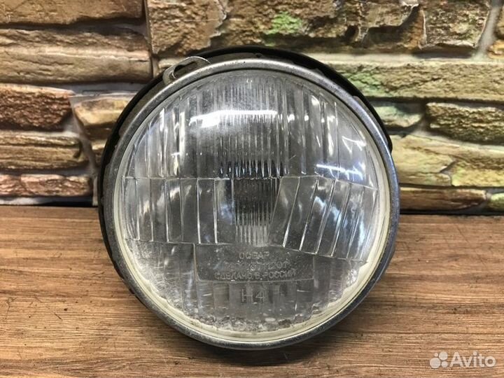 Фара галогеновая передняя Ваз Жигули 2106 2103