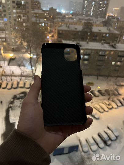 Карбоновый чехол iPhone 11 Pro max