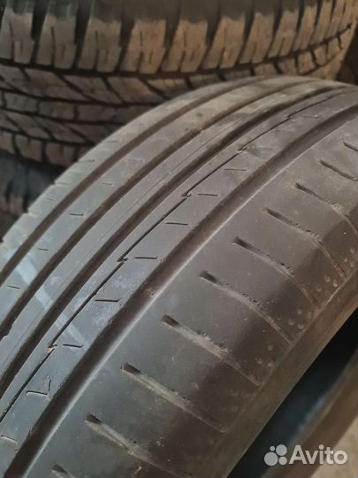 Yokohama BluEarth AE50 215/65 R17