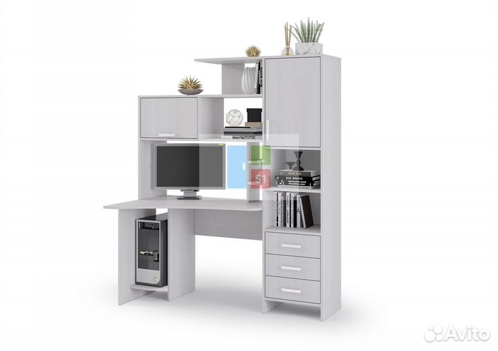 Стол компьютерный