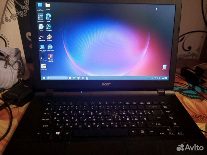 Ноутбук asus