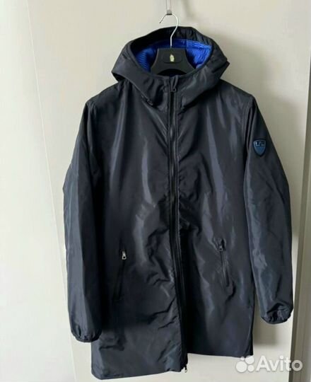 Куртка emporio armani EA7