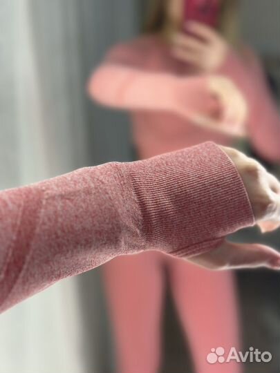 Спортивный костюм женский