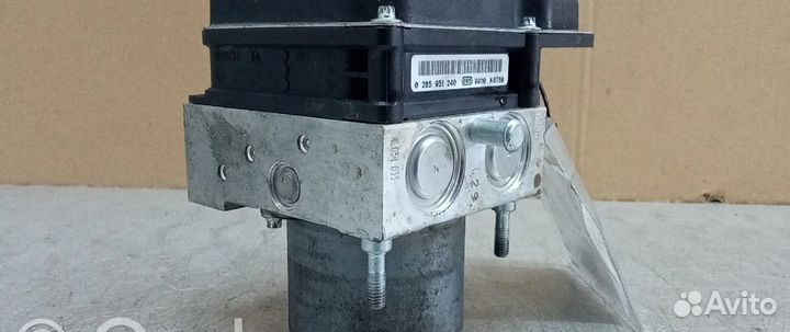 Блок абс 589201P200 KIA Venga