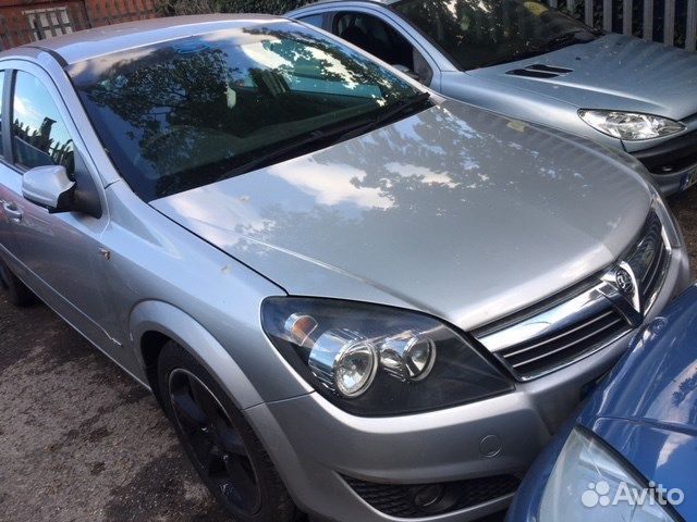 Разбор на запчасти Opel Astra H