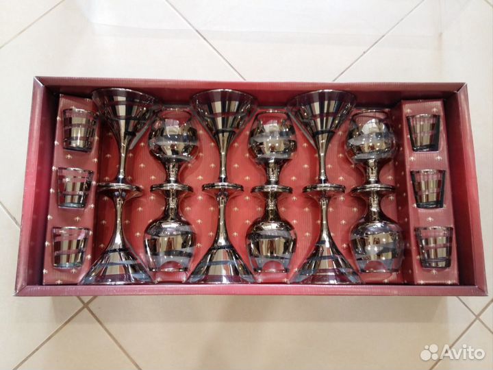 Набор бокалов (горка), 18 шт., новый