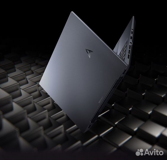 Asus ZenBook Pro 14.5 i9-13, RTX 4060-70