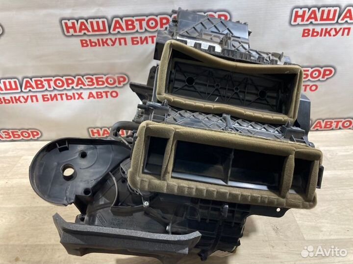 Корпус печки Ford Focus 3 хэтчбек 2012