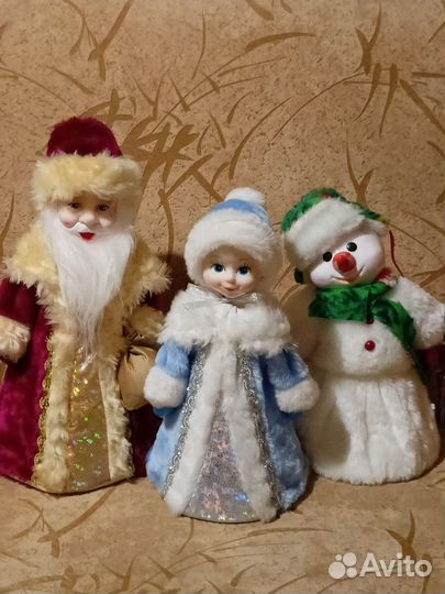 Дед мороз и снегурочка игрушки