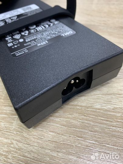 Блок питания Dell 130W LA130PM121