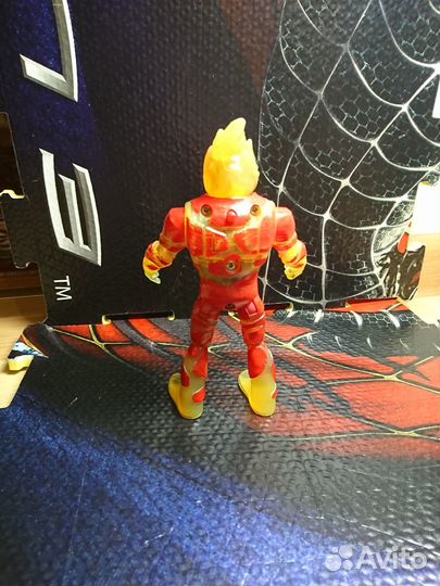 Игрушка Ben10 (Бен) Человек-Огонь(свет+звук)