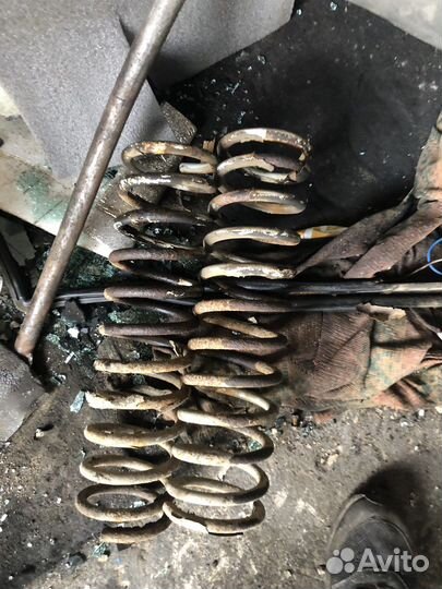Пружини задние ваз 2109 2110 2112 2114