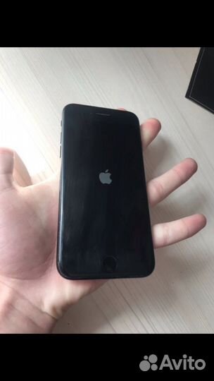 iPhone 7, 128 ГБ