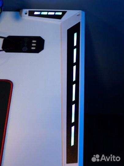 Компьютерный стол новый