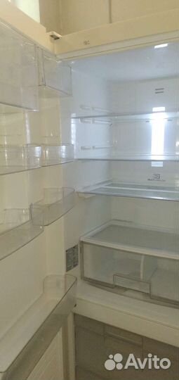 Холодильник lg