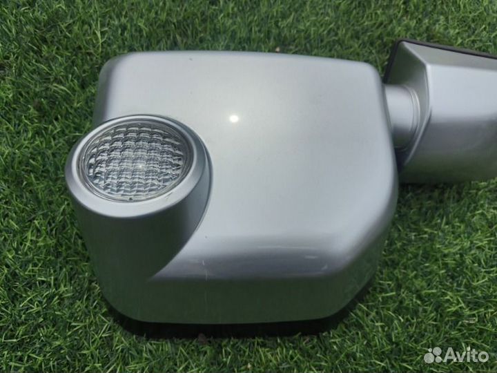 Зеркало заднего вида боковое правое Toyota Fj