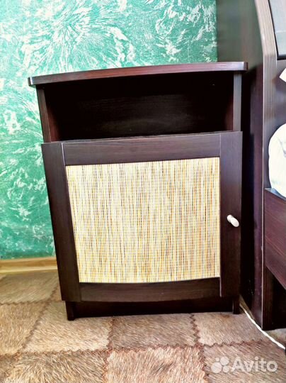 Спальный гарнитур бу