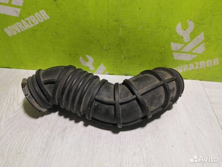 Патрубок воздушного фильтра Форд Транзит фа