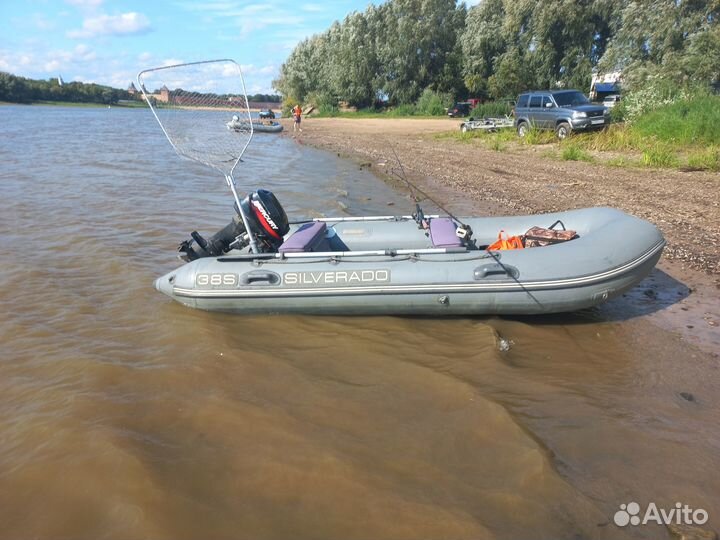 Комплект: лодка Silverado 38S, мотор Mercury 15м