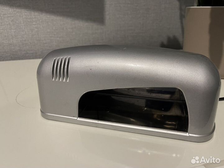 Уф лампа для ногтей