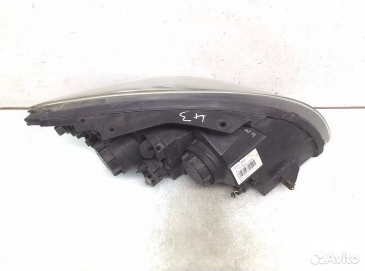 Фара 921012R010 Hyundai i30 (2007-2012)