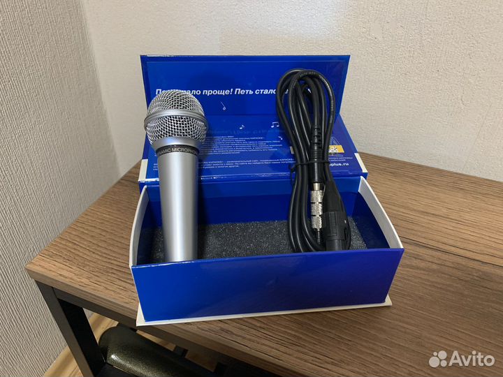 Микрофон BBK DM-100