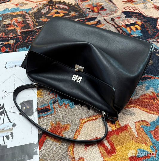 Сумка balenciaga rodeo medium